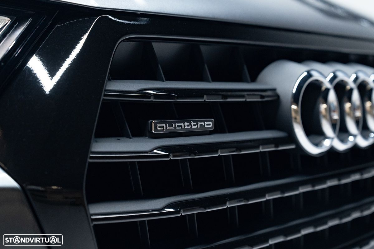 Audi Q7 3.0 TDI quattro S-line Tiptronic 7L - 8
