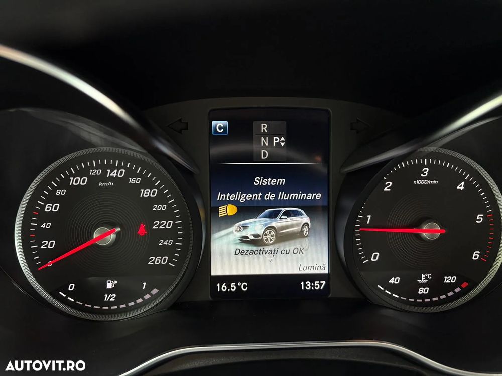 Mercedes-Benz GLC 250 d 4Matic 9G-TRONIC AMG Line - 14