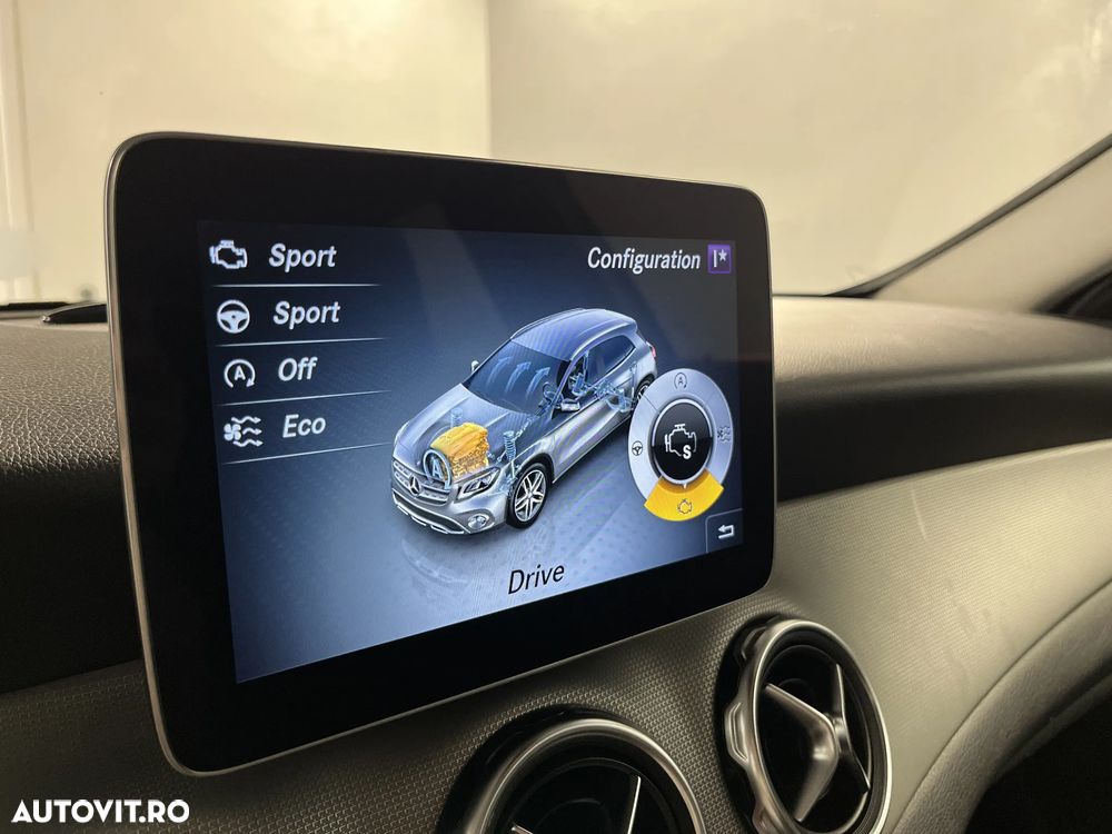 Mercedes-Benz GLA 200 d 7G-DCT - 23