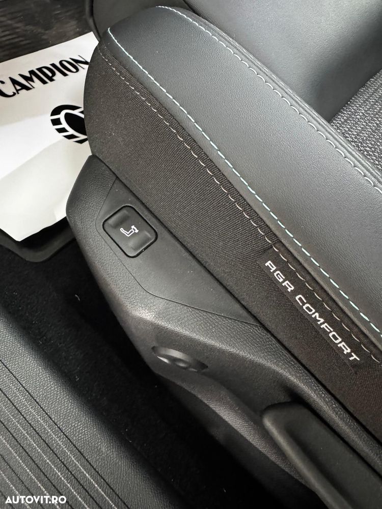 Peugeot 408 1.2L 136 e-DSC6 MHEV Allure - 33