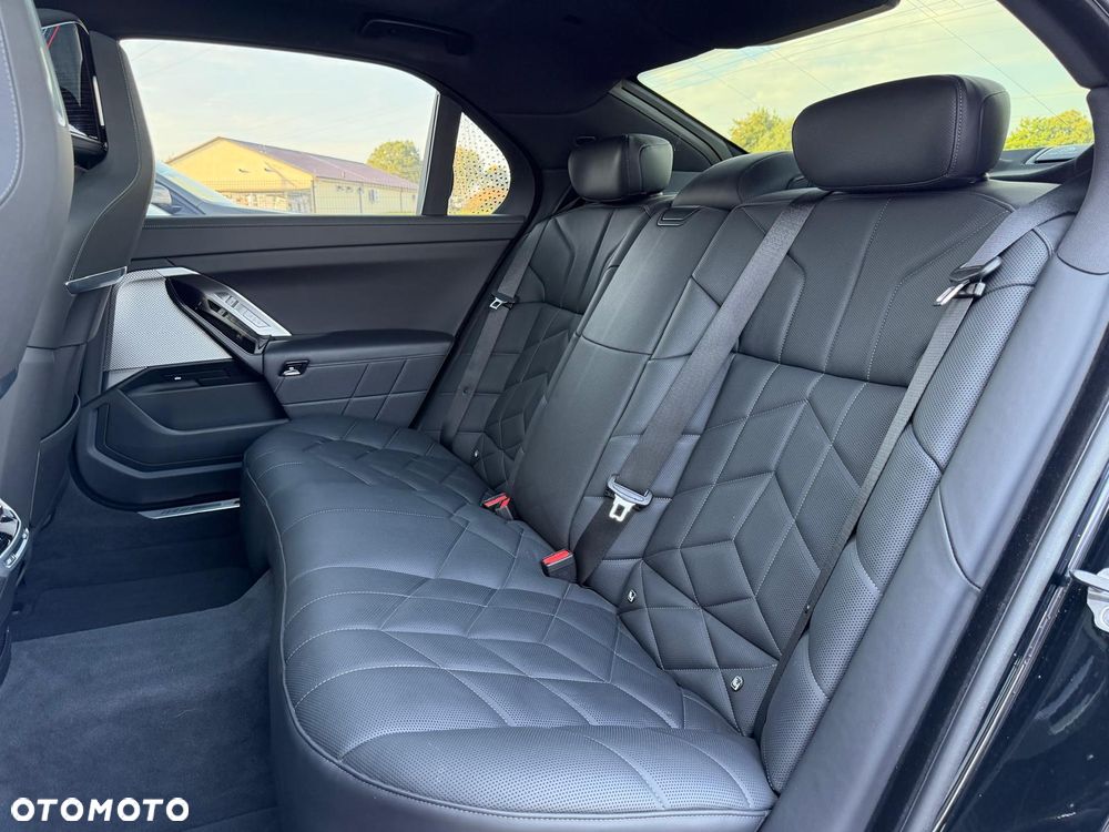BMW Seria 7 740d xDrive mHEV M Sport sport - 29