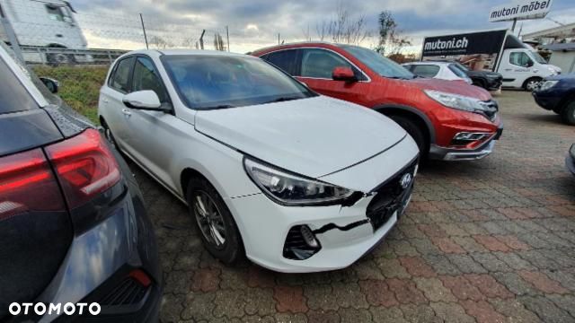 Hyundai i30 1.0 T-GDI GO - 3