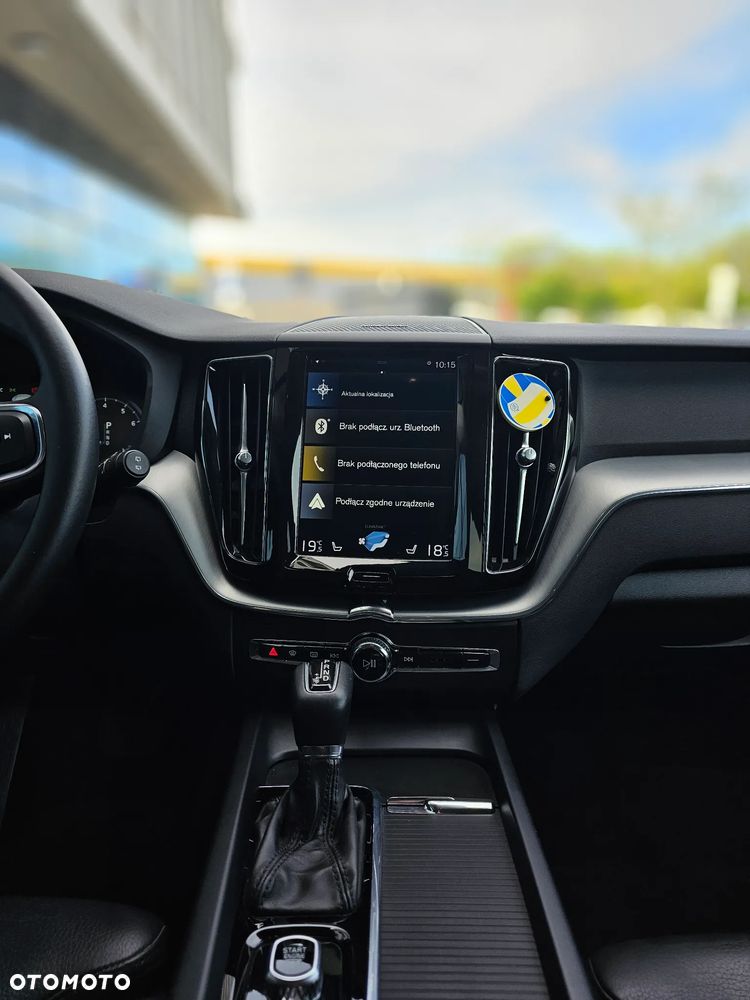 Volvo XC 60 - 8