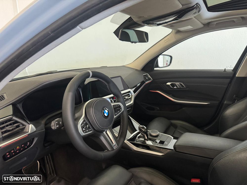BMW 320 d Pack M Auto - 13