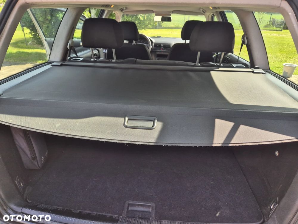 Volkswagen Golf - 12