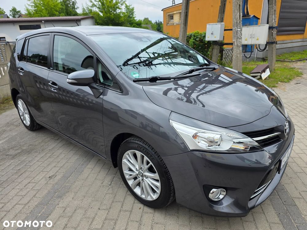 Toyota Verso 1.8 Sol plus EU5 MS - 38