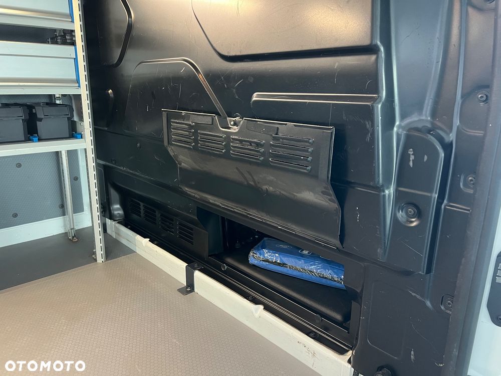 Ford Transit Custom - 21