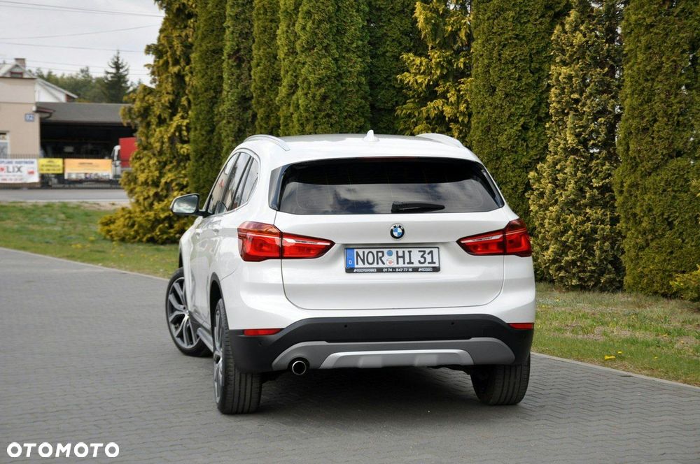 BMW X1 - 15