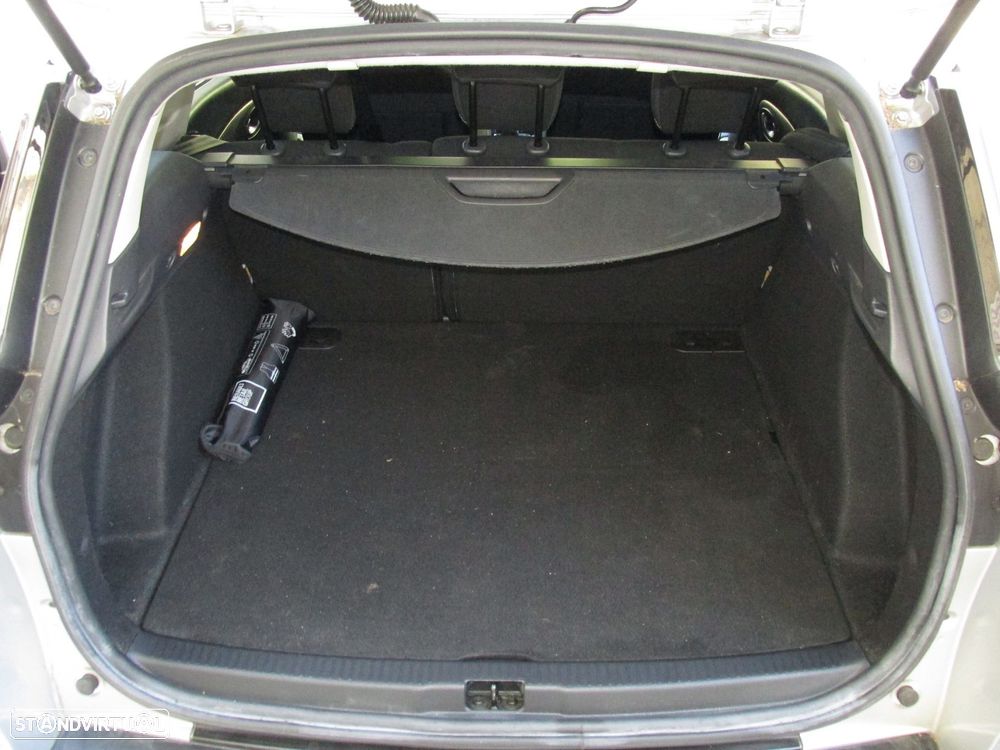 Renault Clio Sport Tourer 0.9 TCe Limited - 37