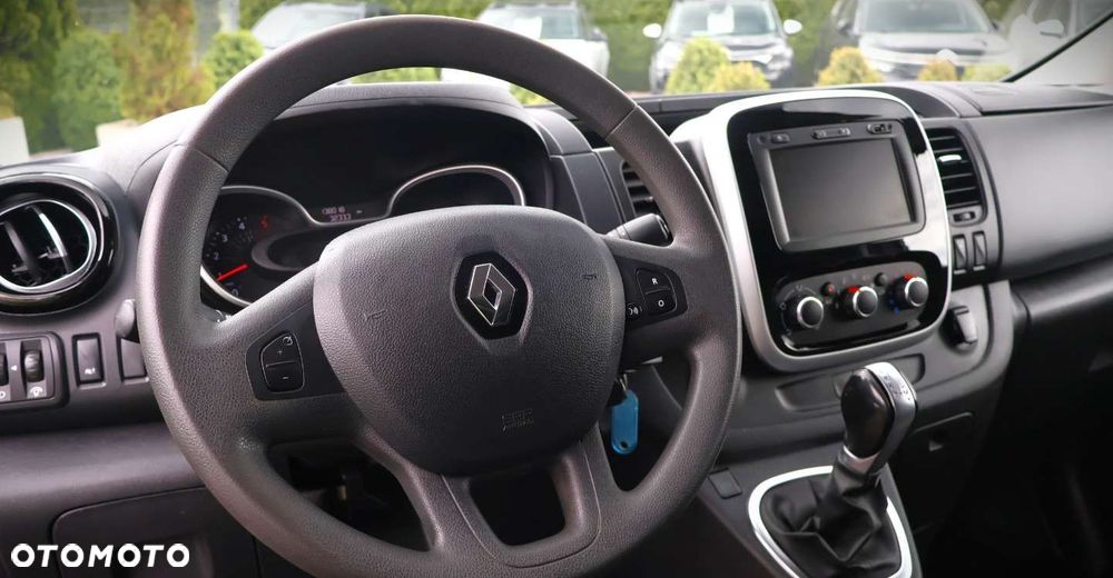 Renault Trafic - 14