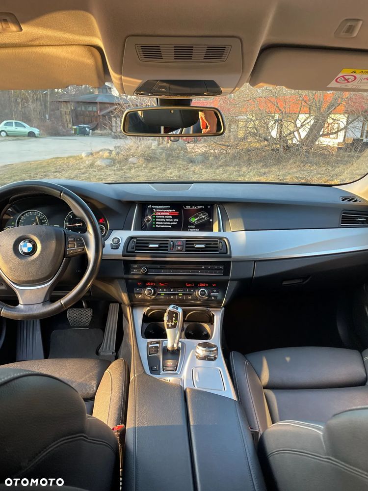 BMW Seria 5 520d - 11
