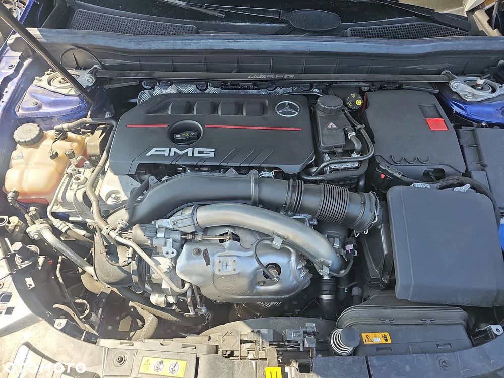 Mercedes-Benz GLB AMG 35 4-Matic - 14