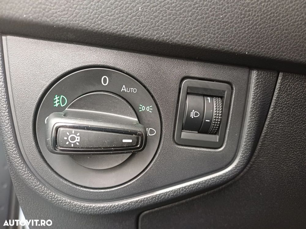 Volkswagen Polo 1.0 TSI DSG Style - 11