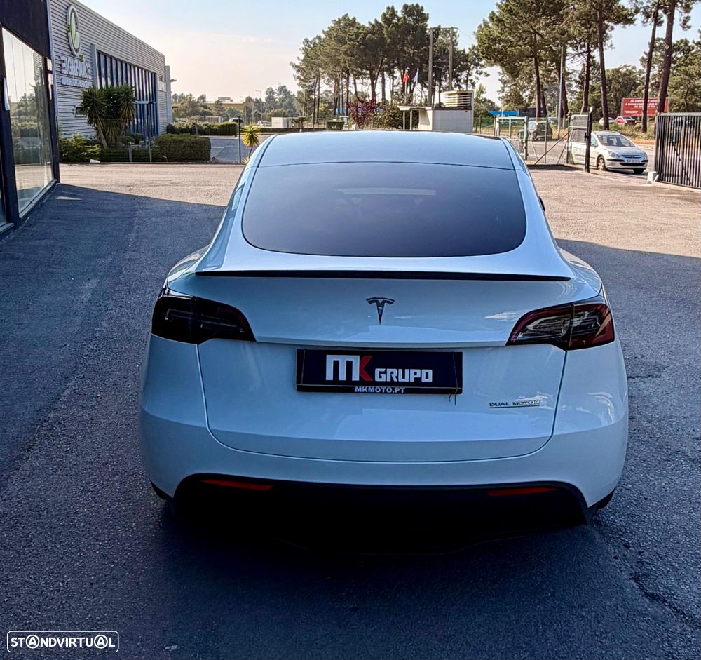 Tesla Model Y Performance Dual Motor AWD - 7