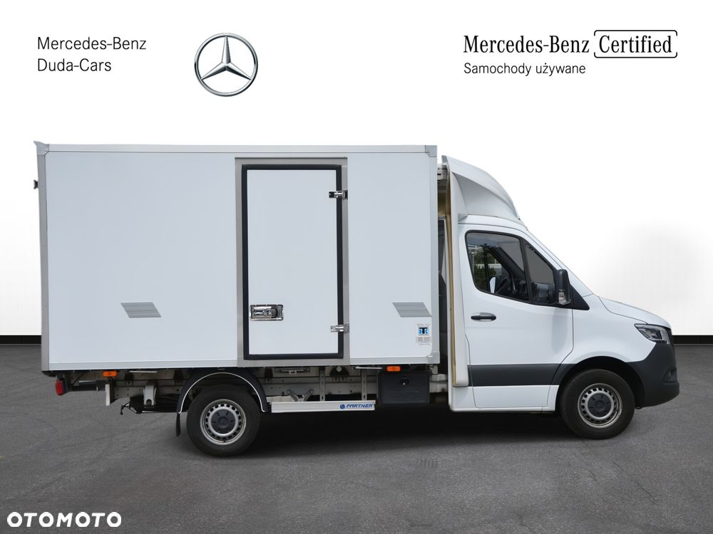 Mercedes-Benz Sprinter - 8