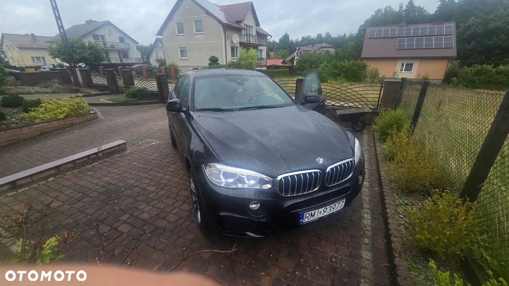 BMW X6 xDrive40d - 10