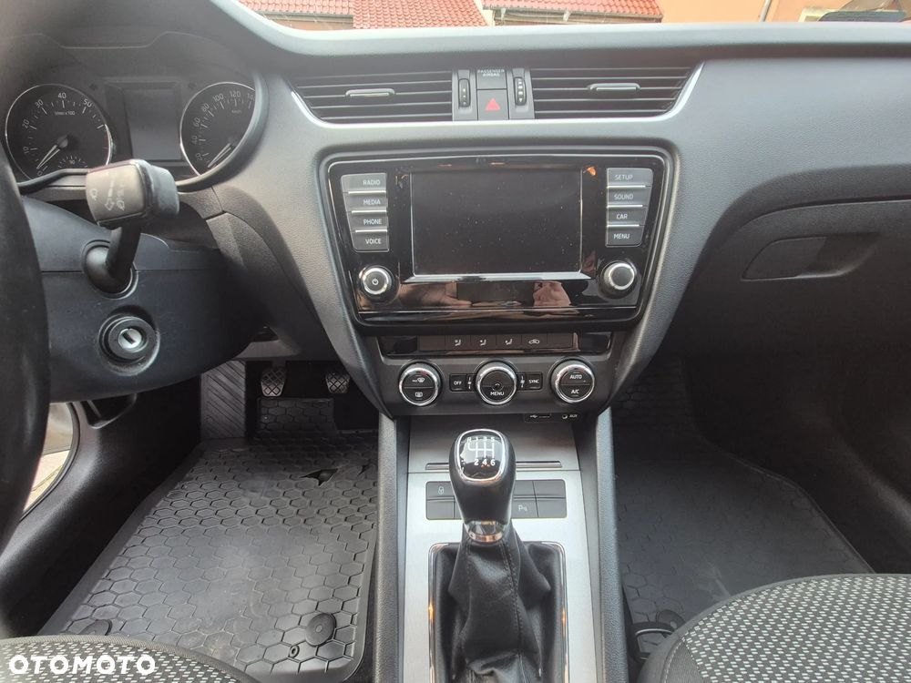 Skoda Octavia - 15
