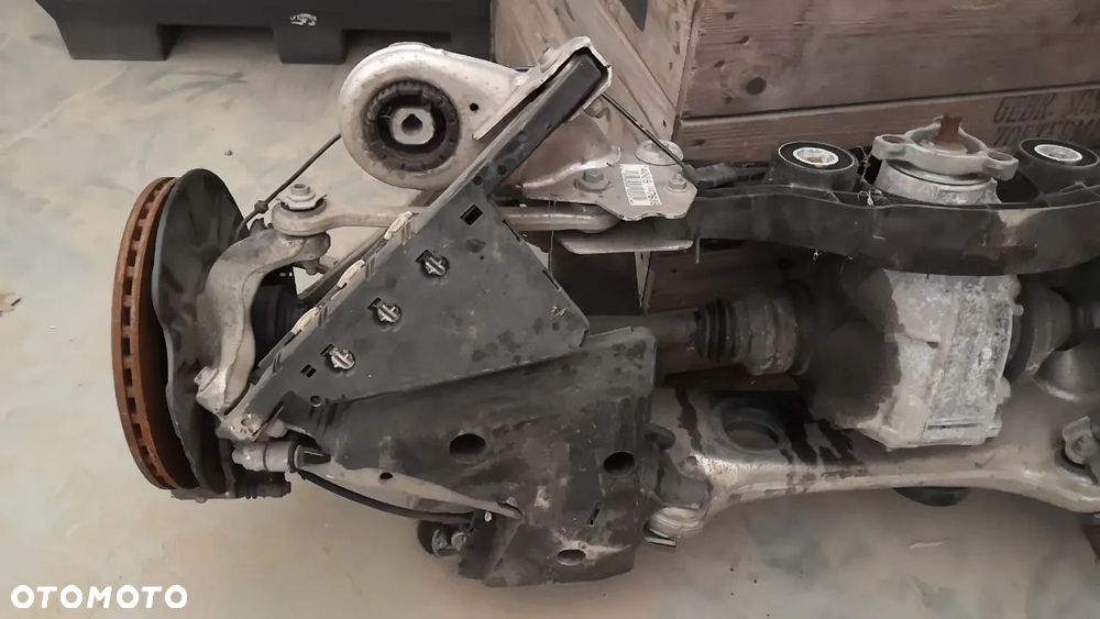 ZAWIESZENIE TYŁ MERCEDES W222 NAWIERCANE TARCZE DYFER - 8