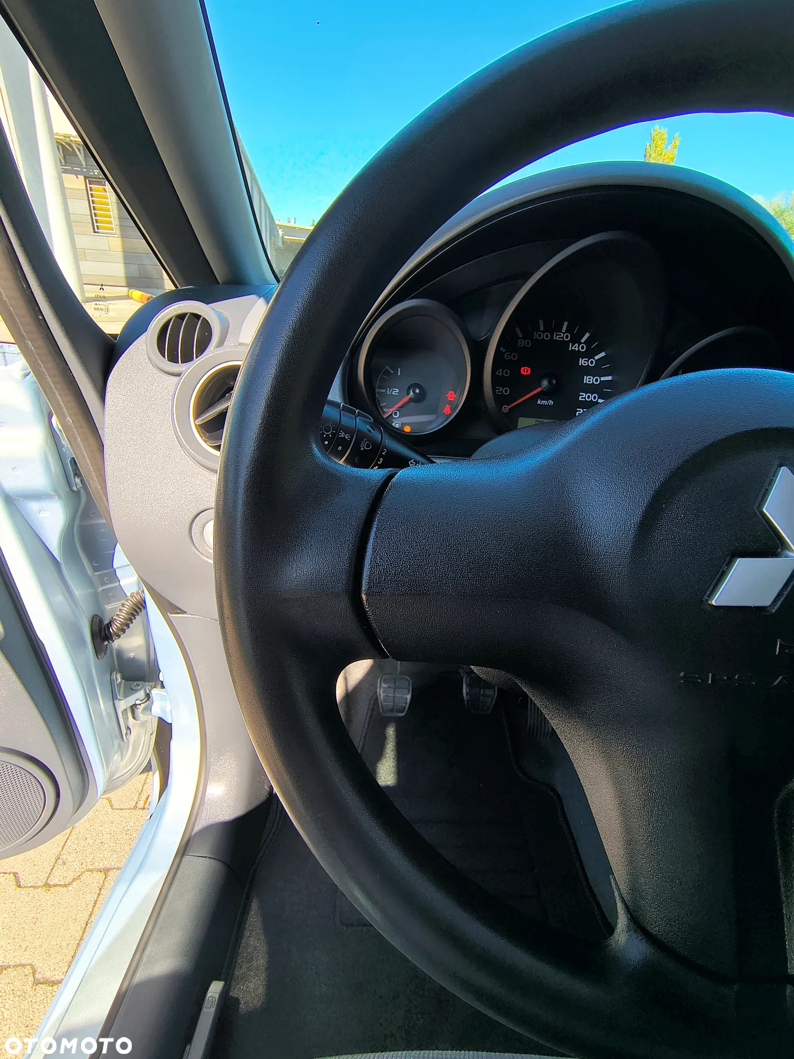 Mitsubishi Colt - 26