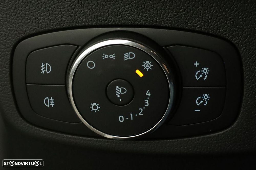 Ford Focus SW 1.0 EcoBoost MHEV ST-Line X Aut. - 18