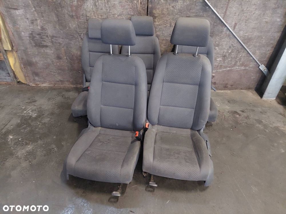 FOTELE KOMPLET LEWY PRAWY KANAPA TYŁ VOLKSWAGEN TOURAN I - 1
