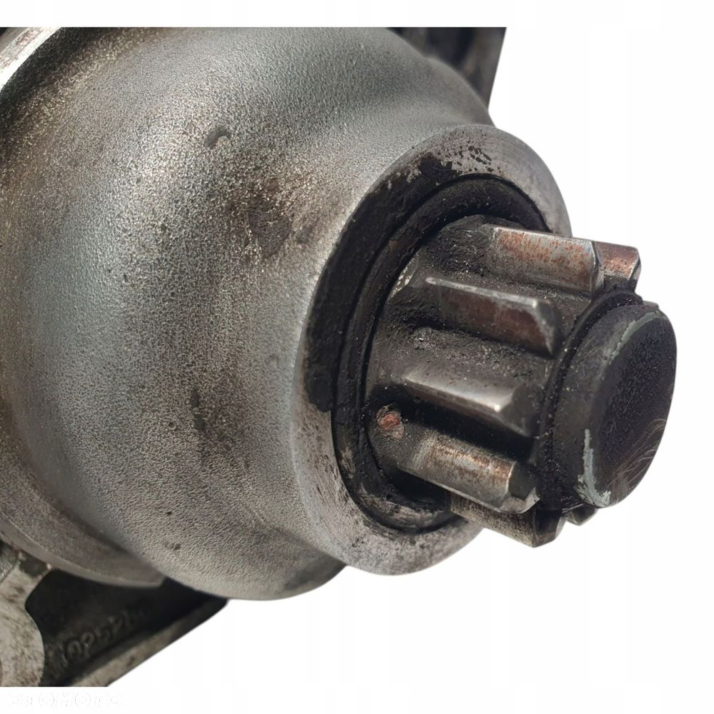 ROZRUSZNIK VW Golf V Passat B6 1.9 TDI BXE 02Z911023F Bosch - 6