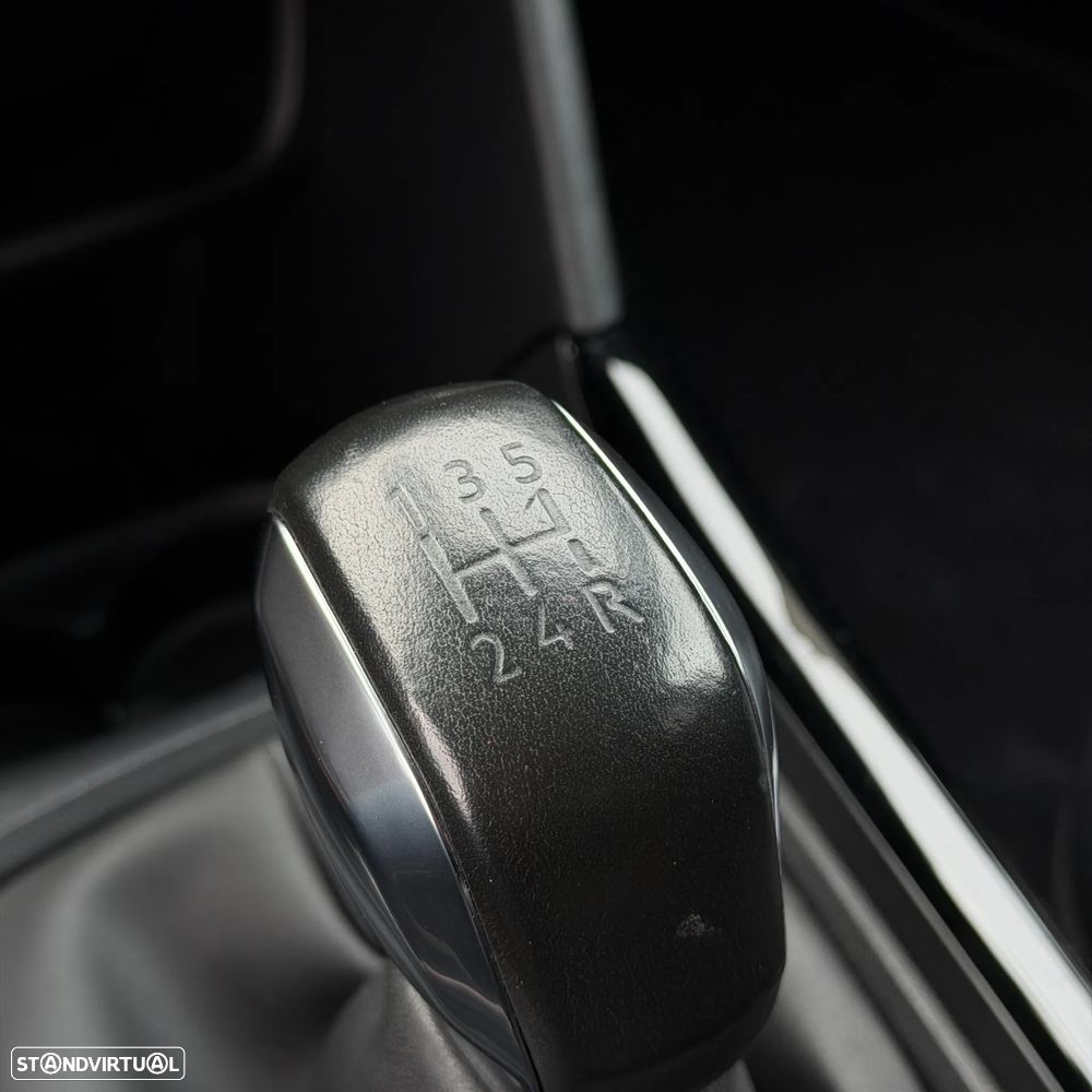 Peugeot 2008 1.6 BlueHDi Allure - 19