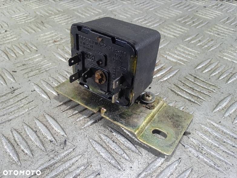 PRZERYWACZ AWARYJNY FIAT 126P - 1