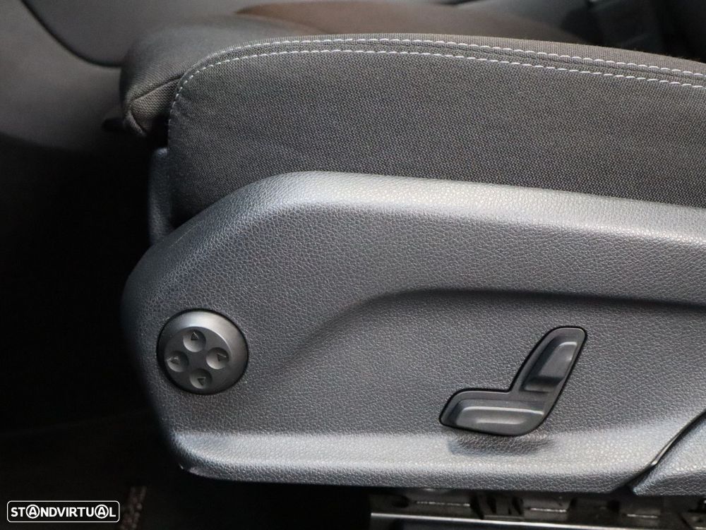 Mercedes-Benz GLC 250 d 4-Matic - 16