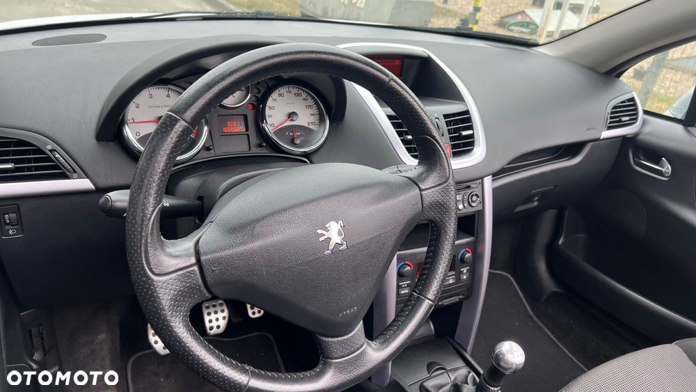 Peugeot 207 CC 120 VTi Active - 23