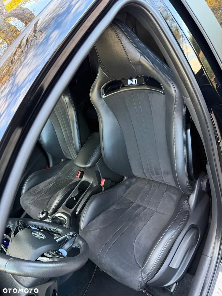 Hyundai i30 N 2.0 T-GDI Performance - 13