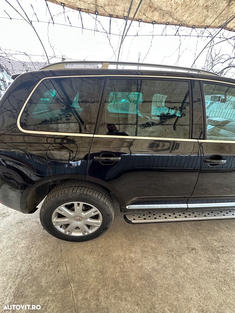 Volkswagen Touareg - 15