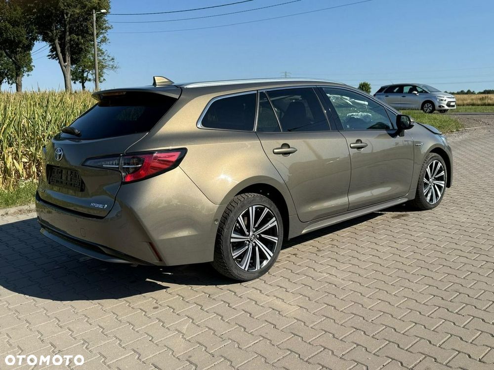 Toyota Corolla 1.8 Hybrid Executive - 3