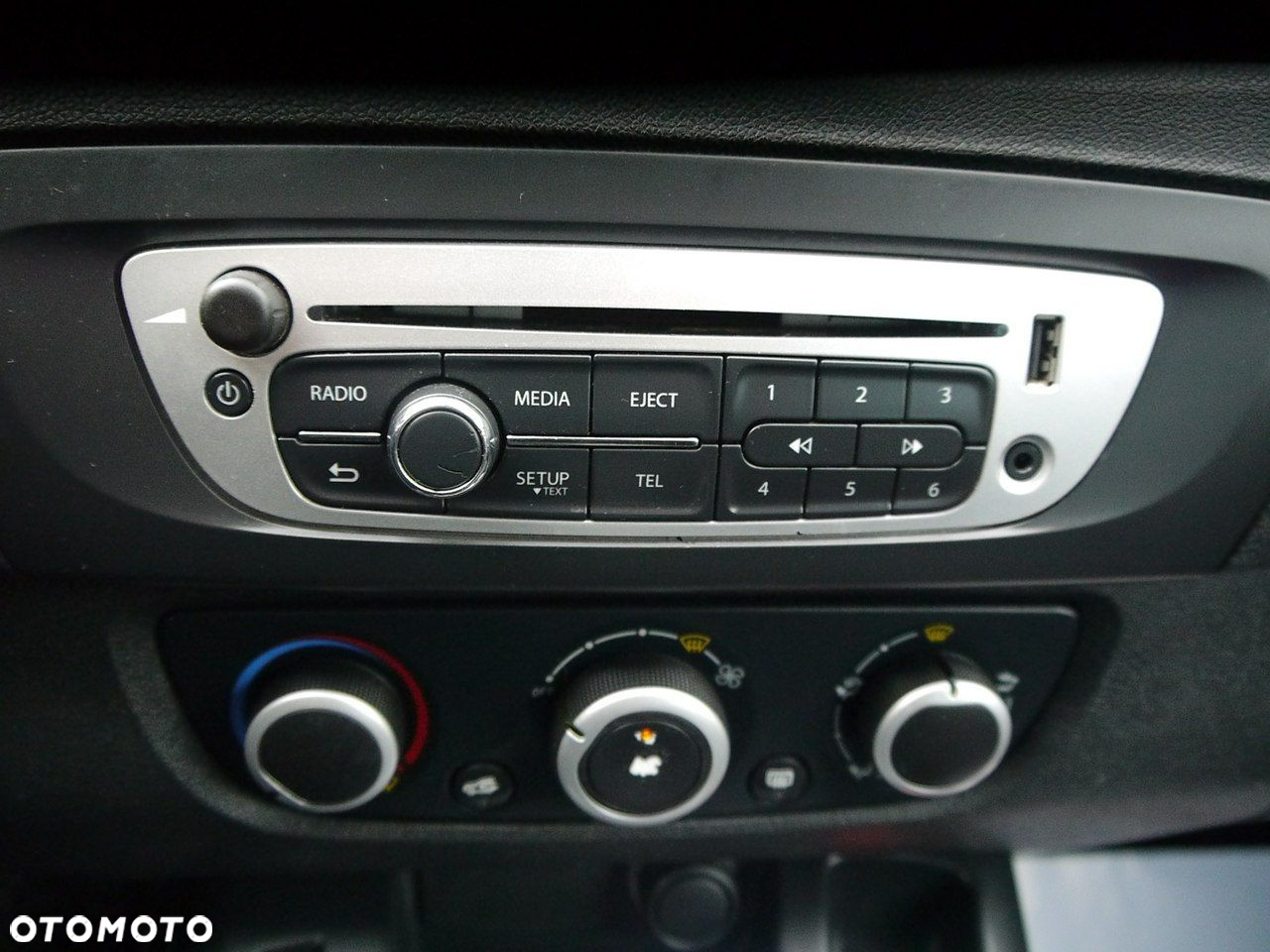Renault Scenic 2.0 16V 140 CVT Luxe - 26