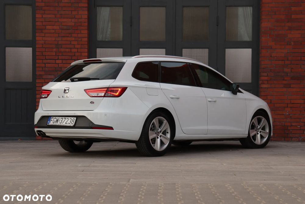 Seat Leon 2.0 TDI DPF Start&Stop DSG FR - 12