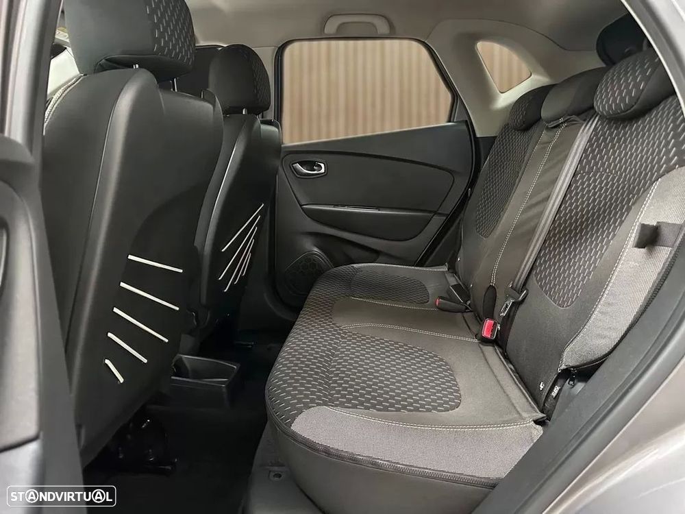 Renault Captur 1.5 dCi Exclusive - 12