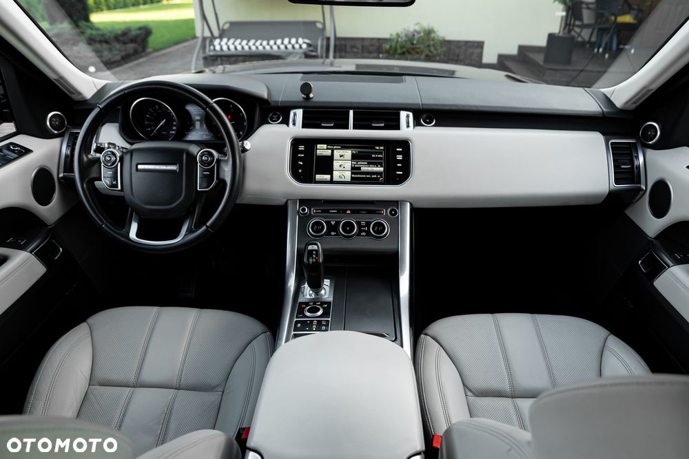 Land Rover Range Rover Sport S 3.0 SD V6 HSE - 29