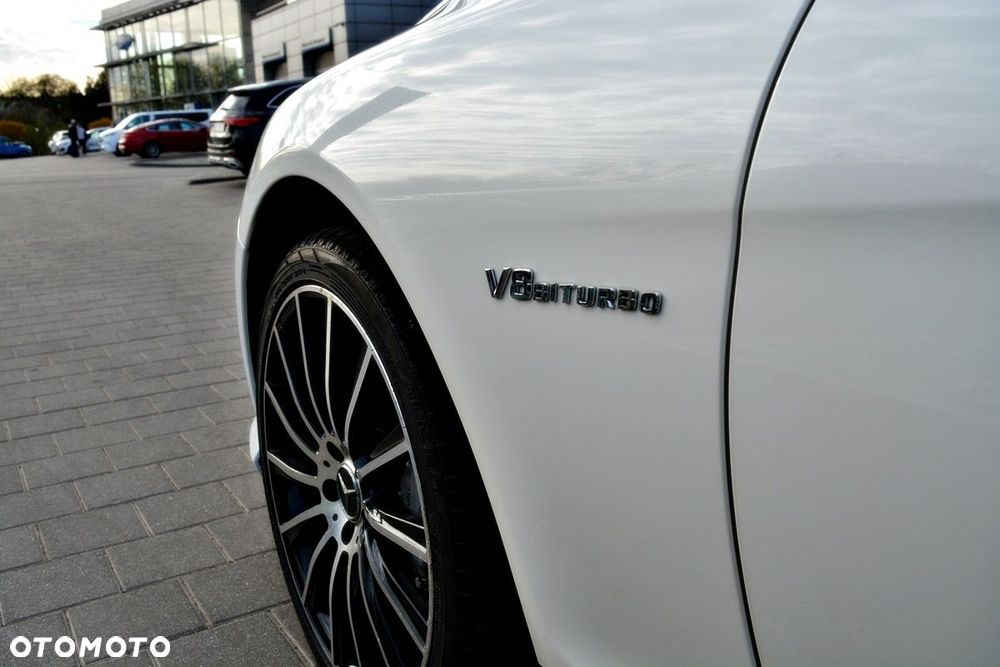 Mercedes-Benz CL 500 4Matic (BlueEFFICIENCY) 7G-TRONIC - 30