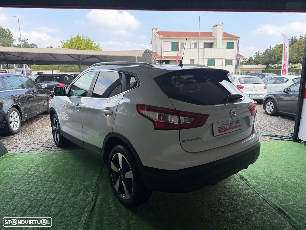 Nissan Qashqai 1.5 dCi N-Connecta - 8