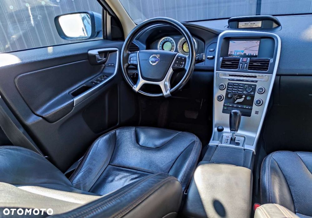 Volvo XC 60 - 21