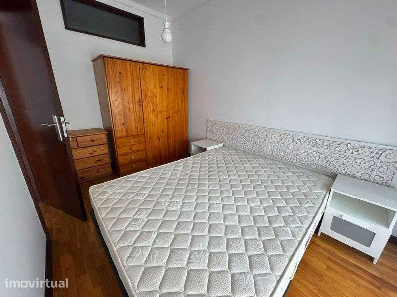 Apartº T1  totalmente renovado e mobilado | R Santos Pousada | 2º Piso - Grande imagem: 5/11