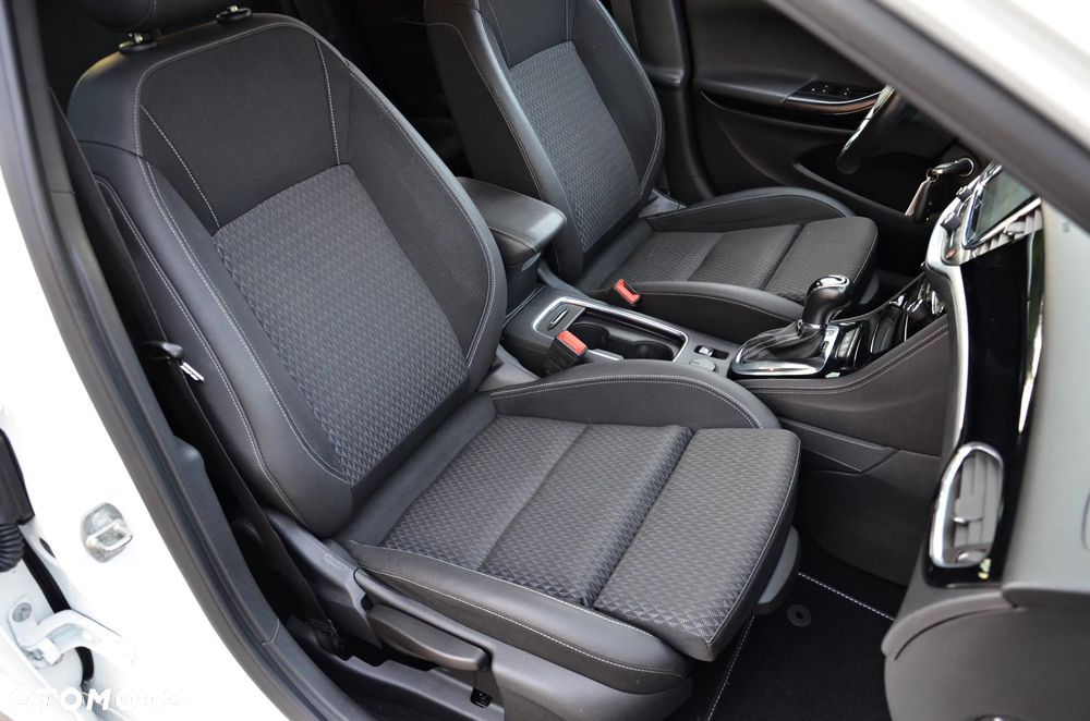 Opel Astra 1.6 D (CDTI) Automatik Dynamic - 35