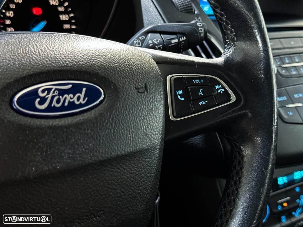 Ford Focus 1.6 TDCi Titanium — fotografia 42