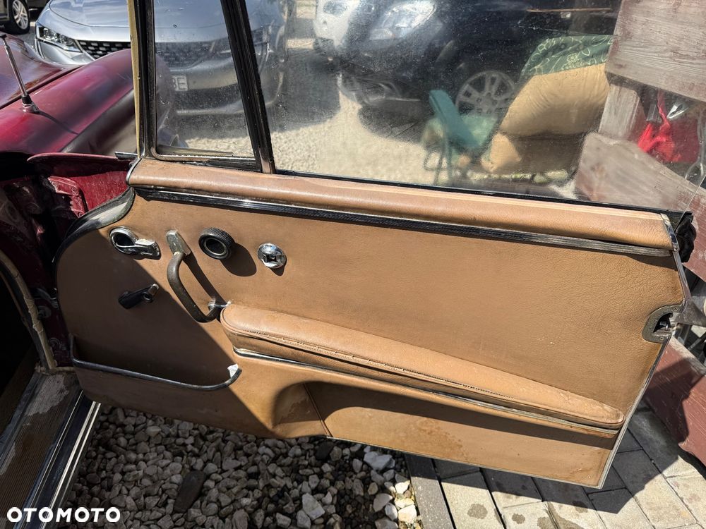 Mercedes-Benz Inny - 21