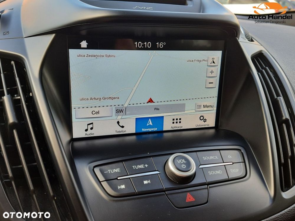 Ford Kuga 1.5 EcoBoost 2x4 Titanium - 28
