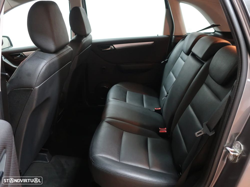 Mercedes-Benz B 200 CDI Autotronic - 15