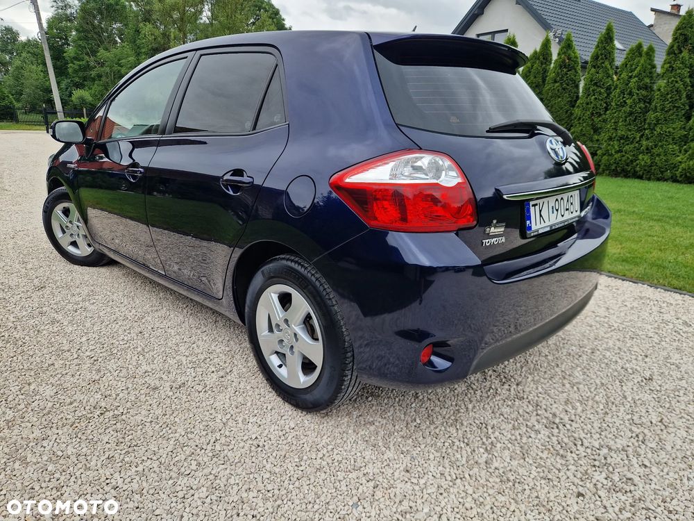 Toyota Auris - 26