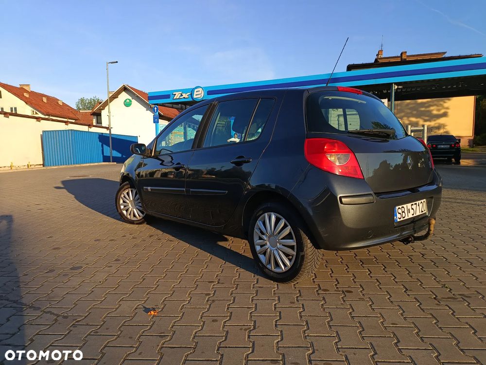 Renault Clio 1.6 16V Exception - 3