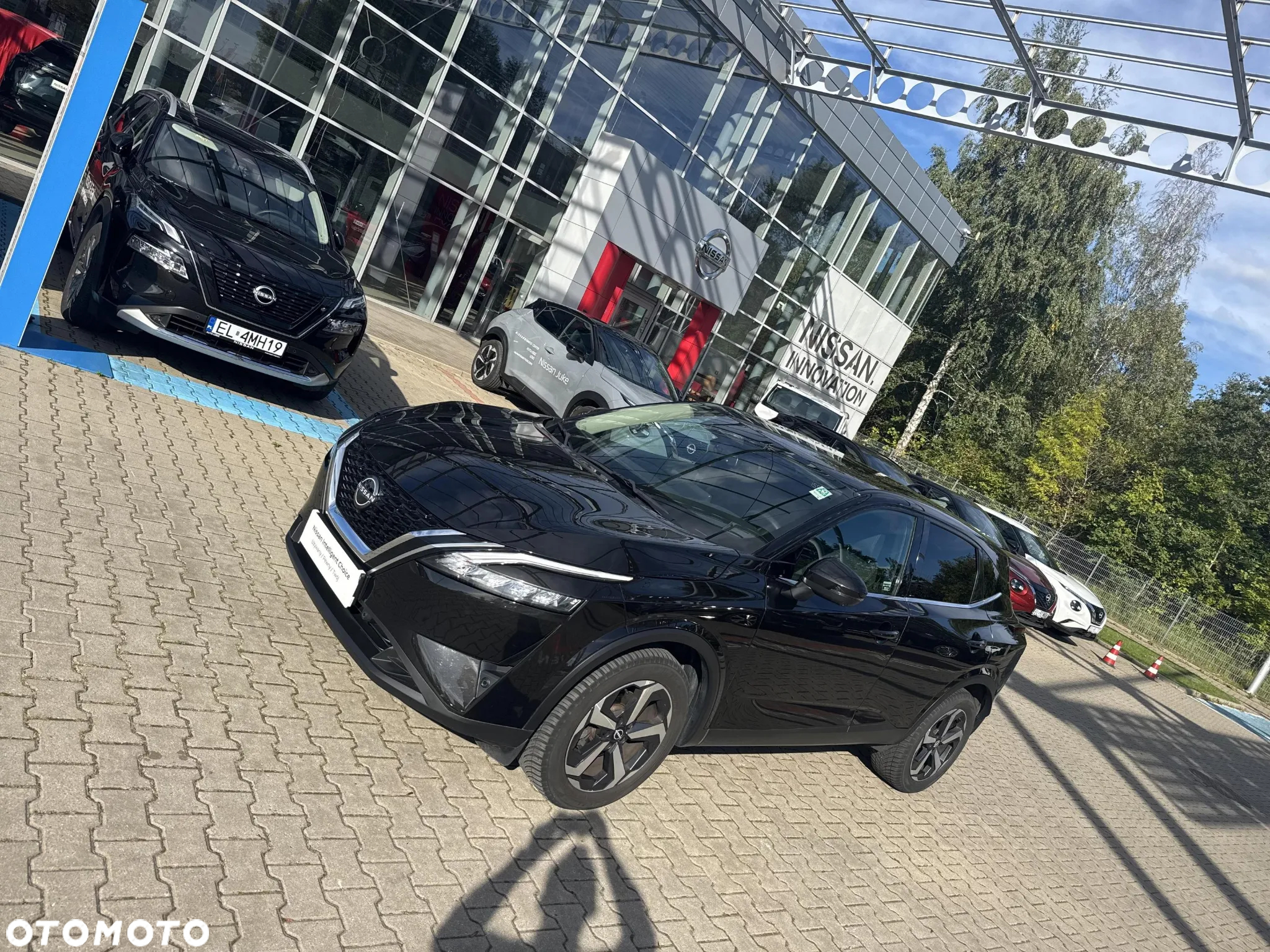 Nissan Qashqai 1.3 DIG-T N-Connecta DCT - 27