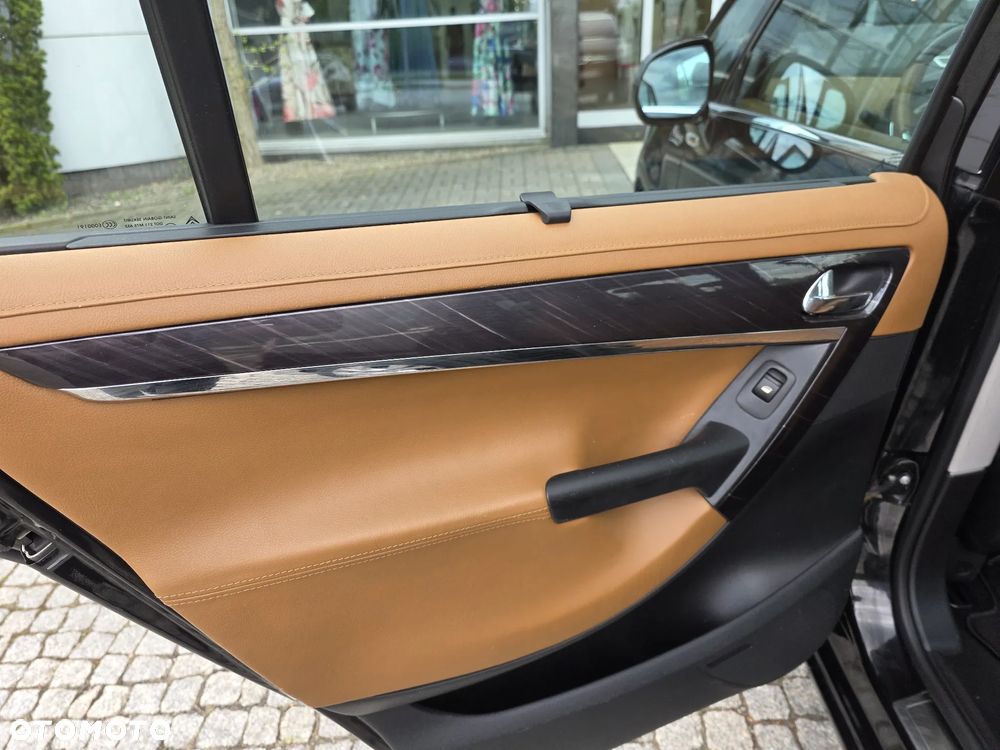 Citroën C4 Grand Picasso 2.0 HDi Equilibre Navi Exclusive MCP - 30